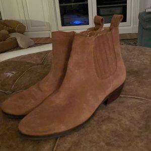 Blondo size 8 boots